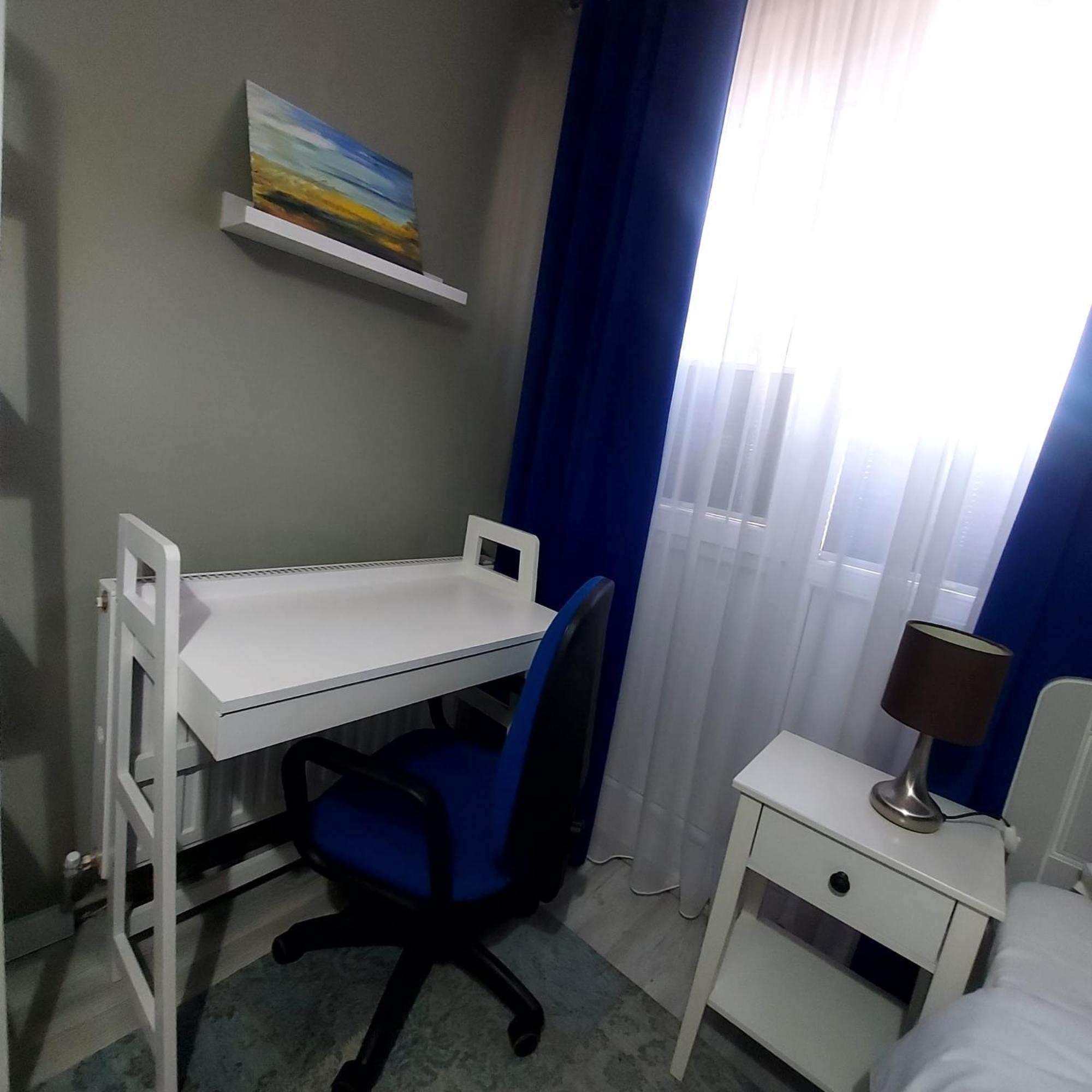 Apartament Marasesti ピテシュティ エクステリア 写真